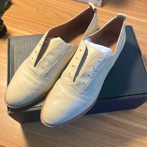 Frye cream leather oxford, grace cvo
